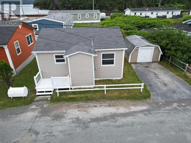 20 Osbourne Street, House detached with 2 bedrooms, 1 bathrooms and null parking in Placentia NL | Image 2