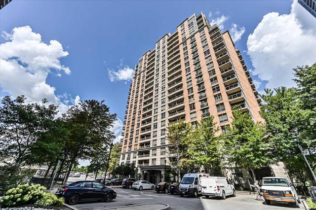 1803 - 5229 Dundas St W, Condo with 2 bedrooms, 2 bathrooms and 1 parking in Toronto ON | Card Image