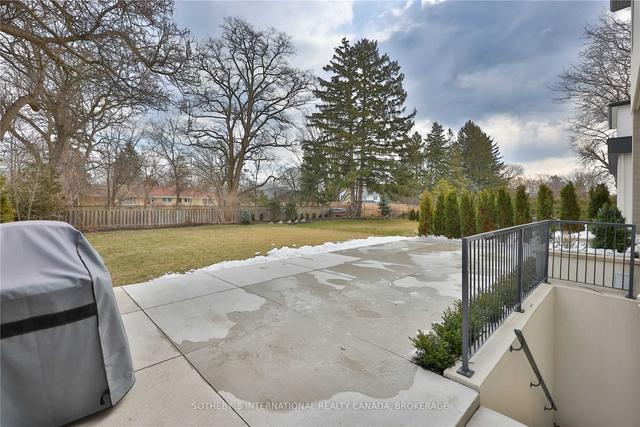 977 Gorton Ave, House detached with 4 bedrooms, 5 bathrooms and 10 parking in Burlington ON | Image 31