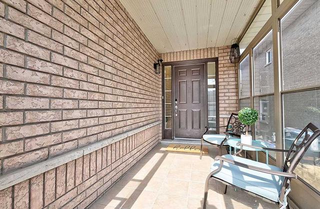7221 Sedan Sq, House semidetached with 3 bedrooms, 4 bathrooms and 3 parking in Mississauga ON | Image 16