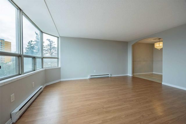 511 - 45 Pond Mills Rd, Condo with 2 bedrooms, 1 bathrooms and 1 parking in London ON | Image 4