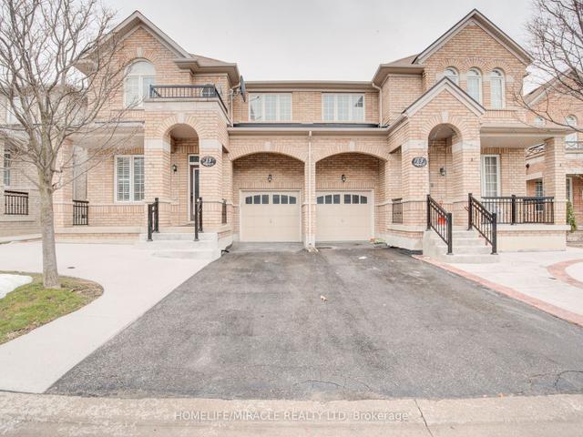 15 Mulgrave St, House semidetached with 4 bedrooms, 4 bathrooms and 2 parking in Brampton ON | Image 1