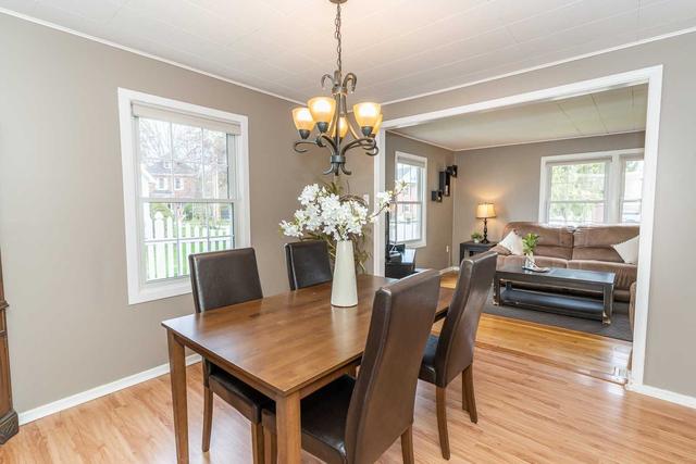 1372 6th Avenue West Ave E, House detached with 3 bedrooms, 1 bathrooms and 1 parking in Owen Sound ON | Image 30