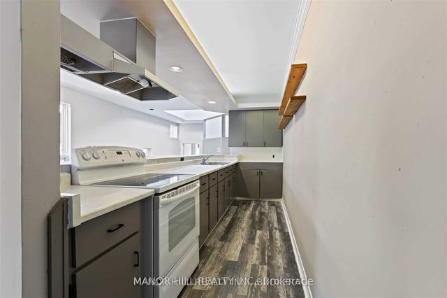 1529 Dupont St, House semidetached with 4 bedrooms, 4 bathrooms and 0 parking in Toronto ON | Image 25
