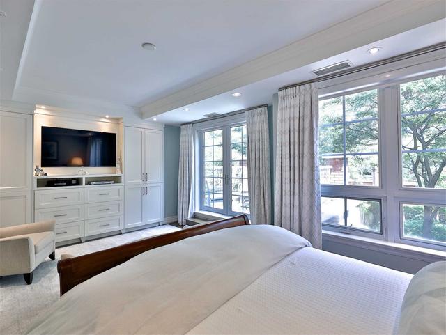 th 12 - 21 Burkebrook Pl, Townhouse with 3 bedrooms, 3 bathrooms and 2 parking in Toronto ON | Image 7