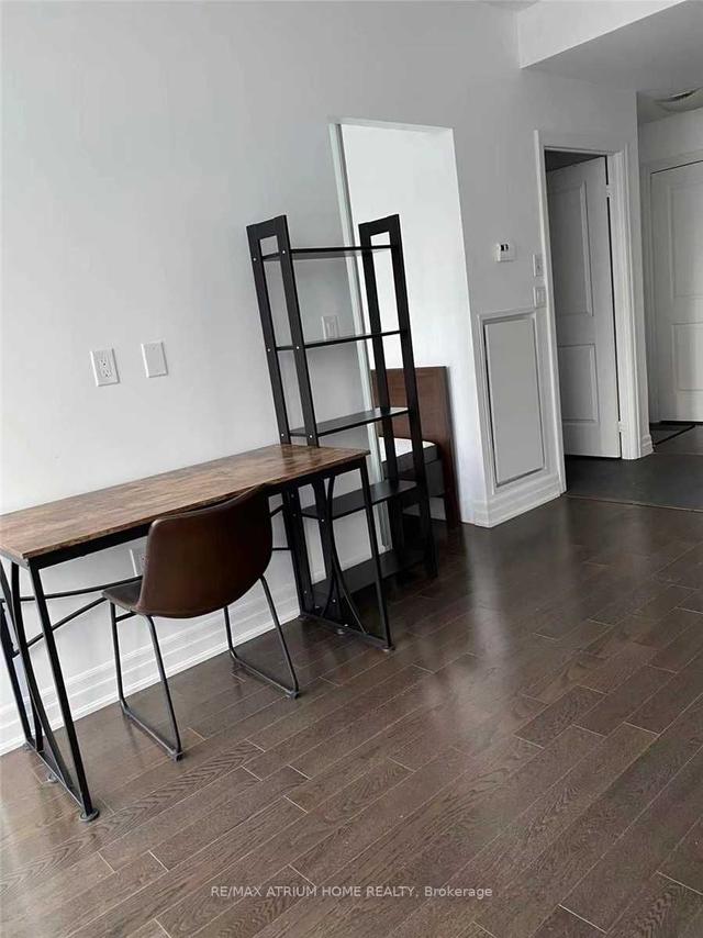 1407 - 8 The Esplanade Ave, Condo with 1 bedrooms, 1 bathrooms and 0 parking in Toronto ON | Image 5