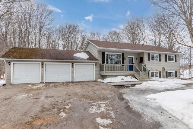 1968 Line 2 North Line N, House detached with 2 bedrooms, 3 bathrooms and 7 parking in Oro Medonte ON | Image 12