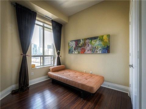 sph 1 - 99 Avenue Rd, Condo with 2 bedrooms, 2 bathrooms and 1 parking in Toronto ON | Image 17