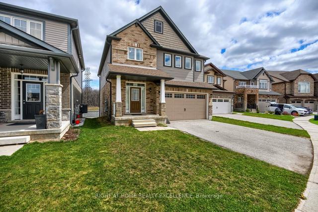 43 Newcastle Crt, House detached with 4 bedrooms, 3 bathrooms and 4 parking in Kitchener ON | Image 31