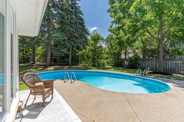 85 Ridgehill Dr, House detached with 3 bedrooms, 4 bathrooms and 5 parking in Brampton ON | Image 19