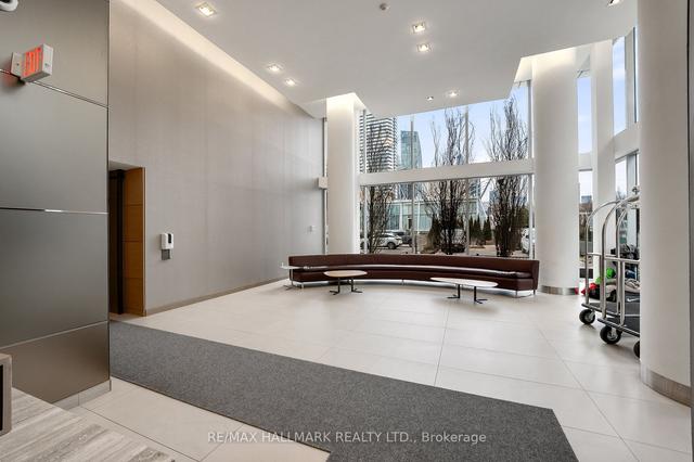 1301 - 39 Queens Quay E, Condo with 2 bedrooms, 3 bathrooms and 2 parking in Toronto ON | Image 24