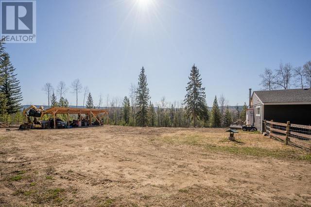 6313 Archie Meadow Road, House detached with 4 bedrooms, 2 bathrooms and null parking in Cariboo H BC | Image 40