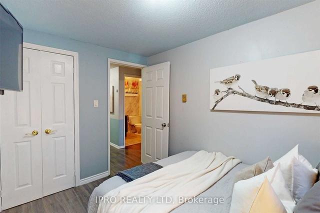 9 - 1100 Oxford St, Condo with 3 bedrooms, 1 bathrooms and 1 parking in Oshawa ON | Image 6