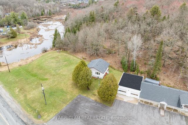949 Raymond Rd, House detached with 1 bedrooms, 1 bathrooms and 41 parking in Muskoka Lakes ON | Image 12