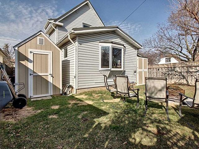 28 Hazel St, House detached with 2 bedrooms, 3 bathrooms and 3 parking in St. Catharines ON | Image 17