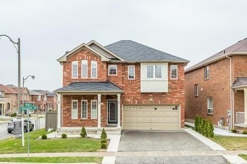 83 Commodore Dr, House detached with 4 bedrooms, 4 bathrooms and 4 parking in Brampton ON | Image 1