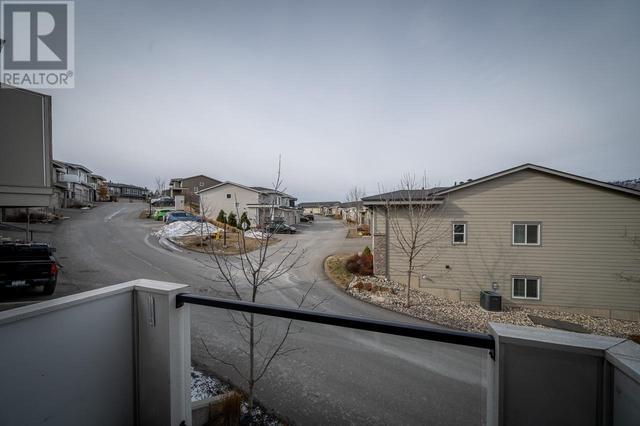 102 - 1993 Qu'appelle Blvd, House semidetached with 3 bedrooms, 3 bathrooms and null parking in Kamloops BC | Image 18