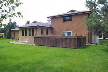 9 Noblewood Dr, House detached with 4 bedrooms, 3 bathrooms and 9 parking in King ON | Image 9