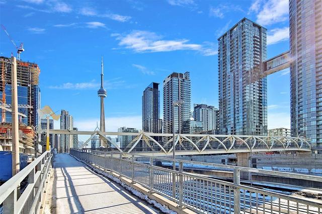 401 - 550 Front St W, Condo with 1 bedrooms, 1 bathrooms and 1 parking in Toronto ON | Image 11