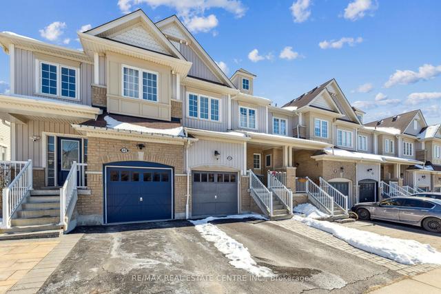 42 Devlin Cres, House attached with 3 bedrooms, 3 bathrooms and 2 parking in Whitby ON | Image 12