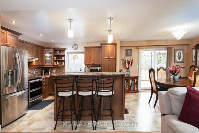 114a Ontario St, House detached with 3 bedrooms, 2 bathrooms and 5.5 parking in Brighton ON | Image 3