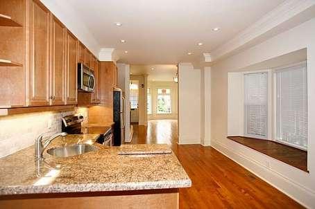 80 Mackenzie Cres, House semidetached with 4 bedrooms, 3 bathrooms and null parking in Toronto ON | Image 5