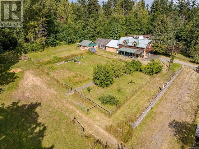 8185 Island Hwy S, House detached with 4 bedrooms, 4 bathrooms and 6 parking in Comox Valley A BC | Image 47