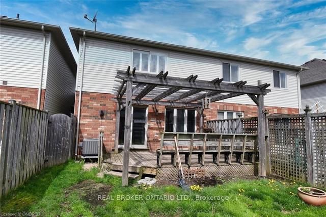 20 Gage St, House attached with 3 bedrooms, 2 bathrooms and 2 parking in Grimsby ON | Image 27