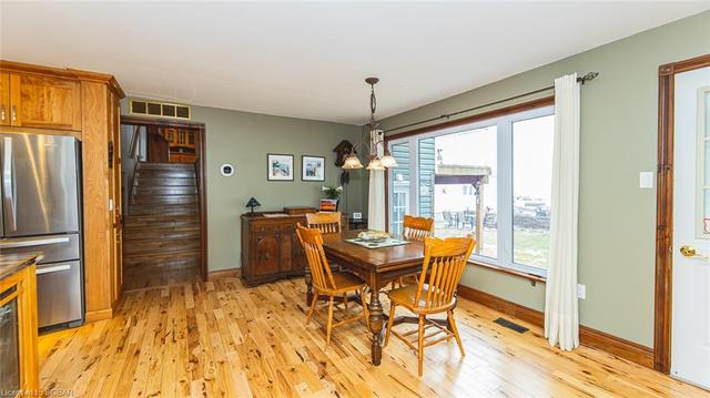 2477 Champlain Road, House detached with 3 bedrooms, 2 bathrooms and 11 parking in Tiny ON | Image 31
