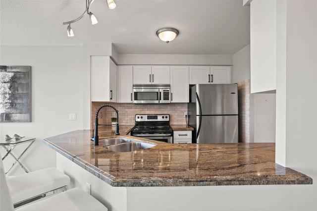 413 - 1030 Sheppard Ave W, Condo with 2 bedrooms, 2 bathrooms and 1 parking in Toronto ON | Image 1