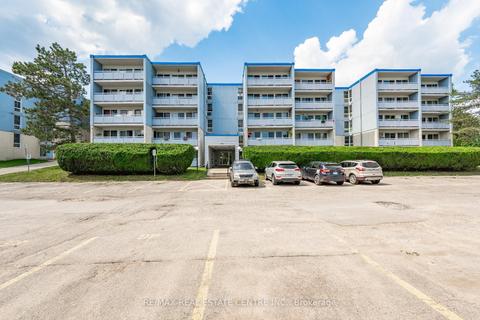 106 - 105 Conroy Cres, Condo with 1 bedrooms, 1 bathrooms and 1 parking in Guelph ON | Card Image