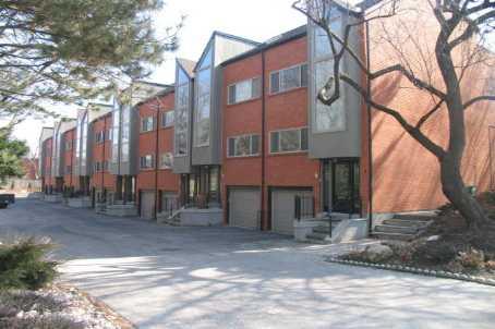 unit 1 - 155 Woodbine Ave, Townhouse with 3 bedrooms, 2 bathrooms and 1 parking in Toronto ON | Image 1