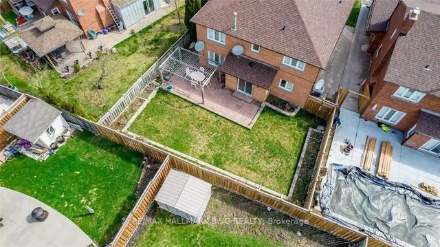 131 Zinnia Pl, House detached with 4 bedrooms, 4 bathrooms and 6 parking in Vaughan ON | Image 30