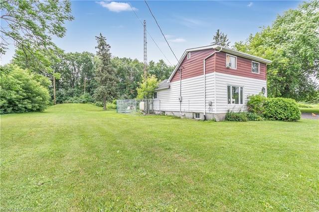 6090 Old 2 Highway, House detached with 2 bedrooms, 1 bathrooms and 7 parking in Tyendinaga ON | Image 27