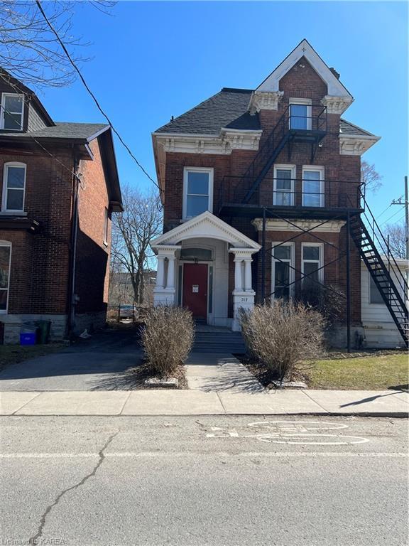 317 University Avenue, House detached with 11 bedrooms, 0 bathrooms and 2 parking in Kingston ON | Image 1