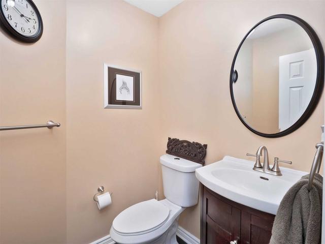 128 Fletcher Ave, House detached with 3 bedrooms, 4 bathrooms and 4 parking in Ajax ON | Image 3