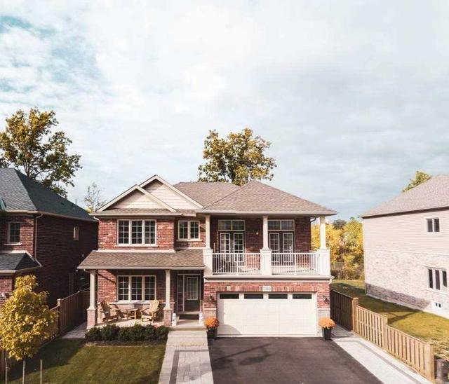 7333 Lionshead Ave, House detached with 3 bedrooms, 3 bathrooms and 5 parking in Niagara Falls ON | Image 1