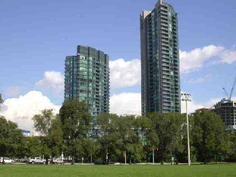638 - 231 Fort York Blvd, Condo with 1 bedrooms, 1 bathrooms and 1 parking in Toronto ON | Image 1