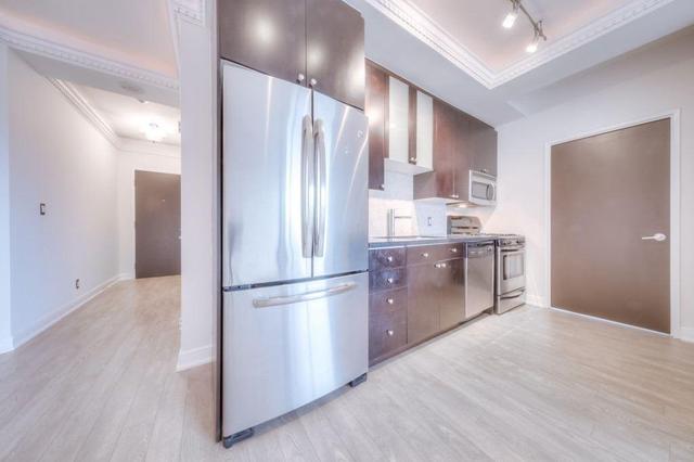 Lph29 - 1 Shaw St, Condo with 2 bedrooms, 2 bathrooms and 1 parking in Toronto ON | Image 3