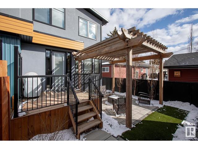 8543 67 Av Nw, House semidetached with 4 bedrooms, 3 bathrooms and null parking in Edmonton AB | Image 46