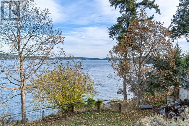 1424 Seaspray Blvd, House detached with 5 bedrooms, 3 bathrooms and 5 parking in Nanaimo A BC | Image 65