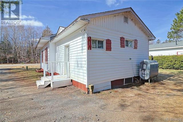 440 Bridge Street, House detached with 2 bedrooms, 1 bathrooms and null parking in Minto NB | Image 33