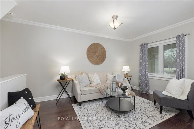 21 Pharmacy Ave, House semidetached with 3 bedrooms, 2 bathrooms and 2 parking in Toronto ON | Image 26