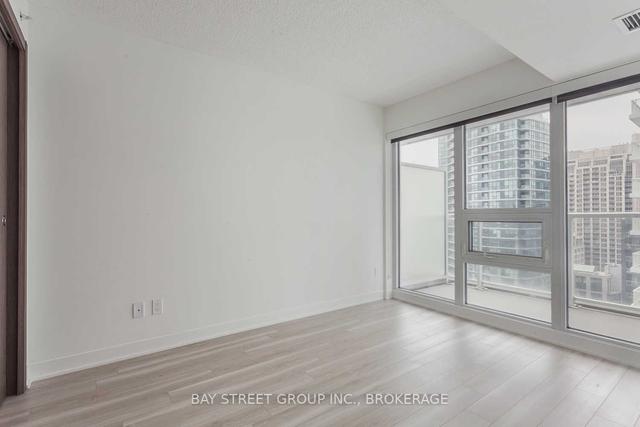 1905 - 17 Bathurst St, Condo with 1 bedrooms, 1 bathrooms and 0 parking in Toronto ON | Image 18