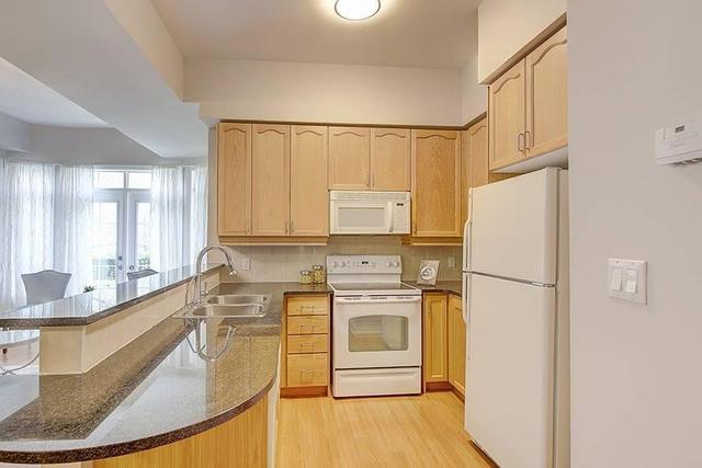 Th15 - 1 Rean Dr, Townhouse with 3 bedrooms, 3 bathrooms and 1 parking in Toronto ON | Image 7