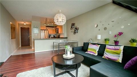 407 - 3 Ellesmere St, Condo with 1 bedrooms, 2 bathrooms and 1 parking in Richmond Hill ON | Image 6