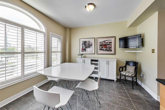 70 Superior Creek Lane, Townhouse with 2 bedrooms, 2 bathrooms and 2 parking in Toronto ON | Image 23