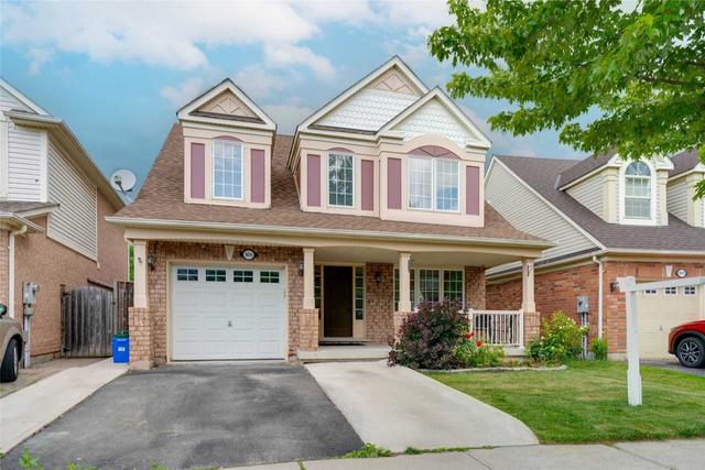 1611 Ramshaw Cres, House detached with 4 bedrooms, 3 bathrooms and 3 parking in Milton ON | Image 1