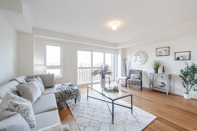 128 Sailors Landing, House attached with 3 bedrooms, 4 bathrooms and 2 parking in Clarington ON | Image 5