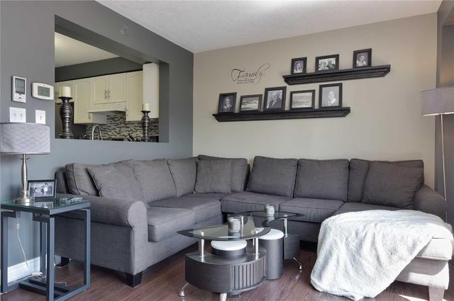 3 - 174 Highbury St, Condo with 3 bedrooms, 3 bathrooms and 1 parking in Hamilton ON | Image 5